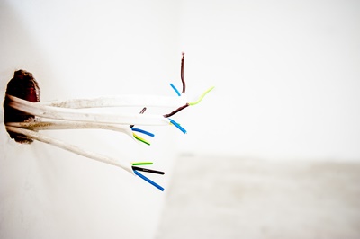 What to do if You Find a Live Wire in Your Home - My Trusted Expert